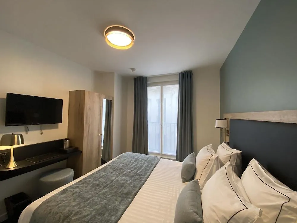 Hotell Le Cercle Tour Eiffel