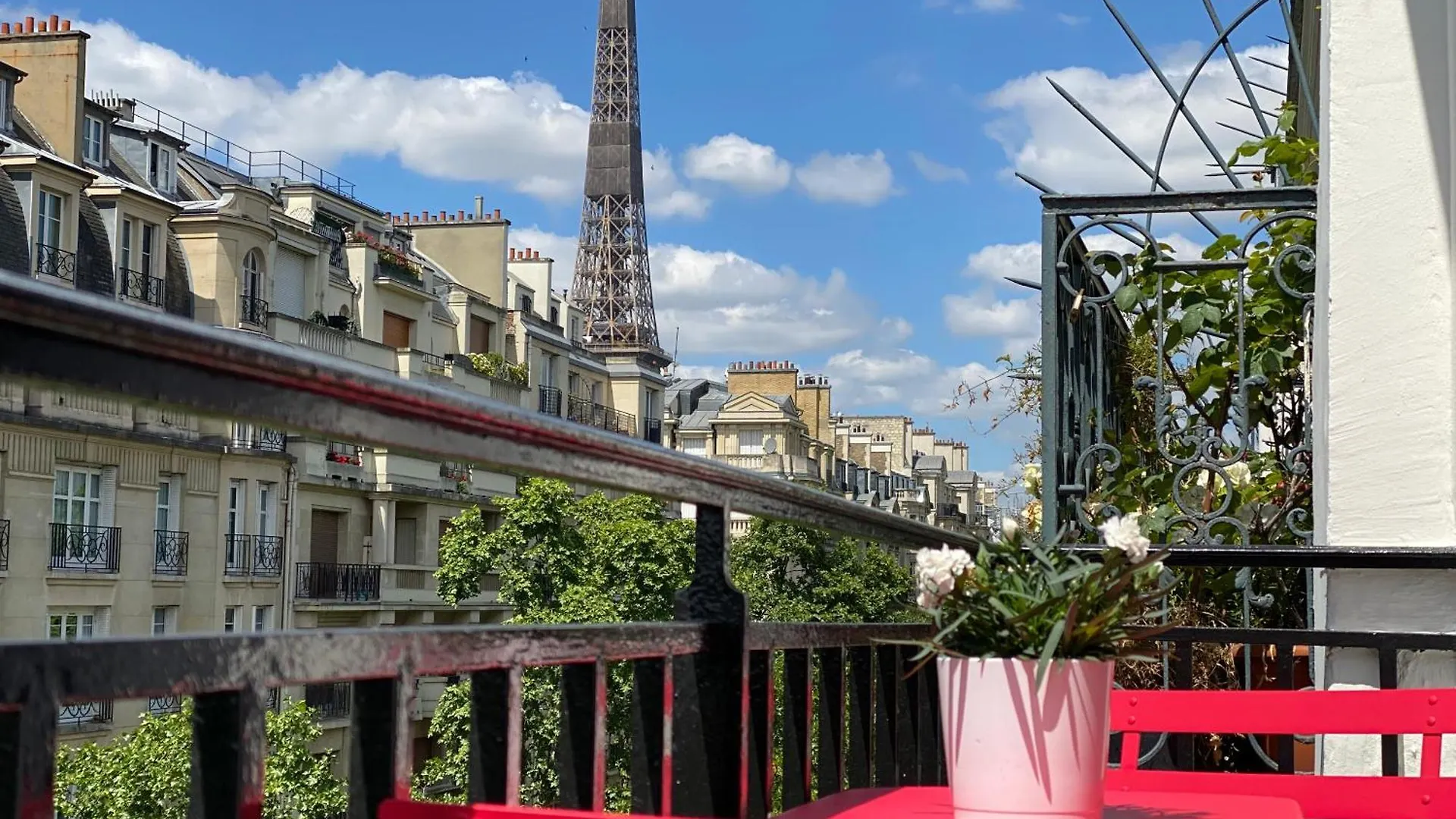 Le Cercle Tour Eiffel 3* Paris